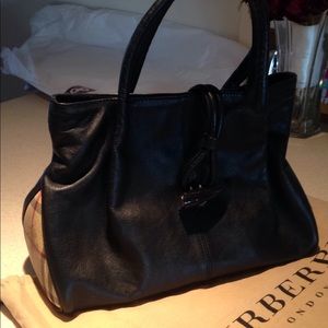 Burberry authentic toggle horn purse
